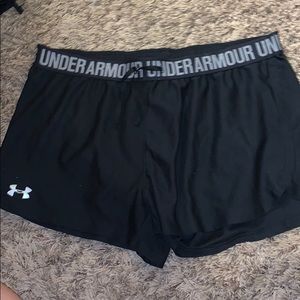 Black under Armour shorts size large